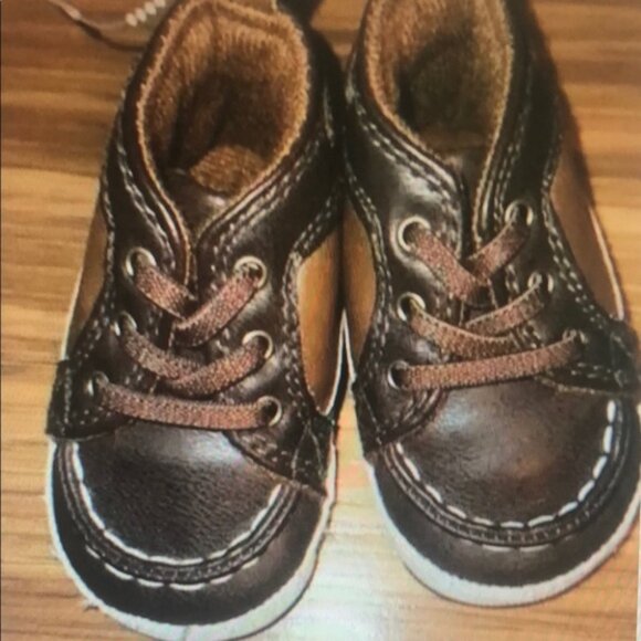 Stylish Brown Kids Sneakers - Picture 1 of 4